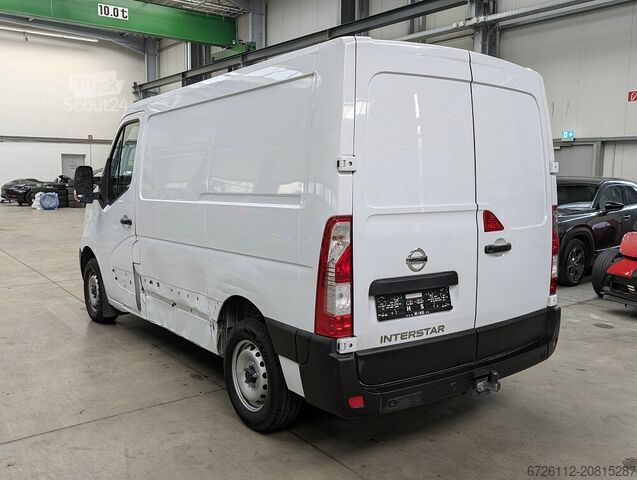 Nissan Interstar 2.3 dCi Acenta L1H1 con climatizzatore, gancio traino, telecamera posteriore Nissan Interstar