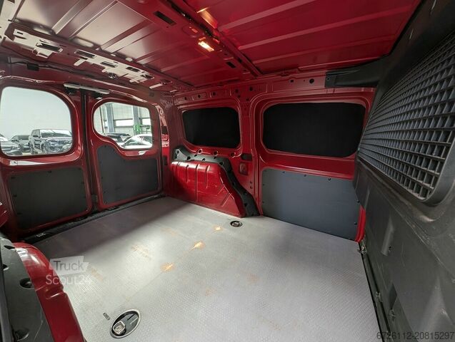 Volkswagen Caddy 2.0 TDI Maxi Cargo CLIMĂ. Volkswagen Caddy