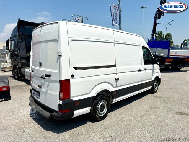 Furgoneta de caja alta VW Crafter 30