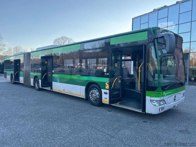 Autobus articolato Mercedes-Benz O 530