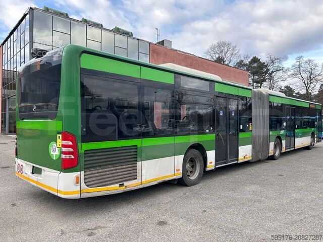 Autobus articolato Mercedes-Benz O 530