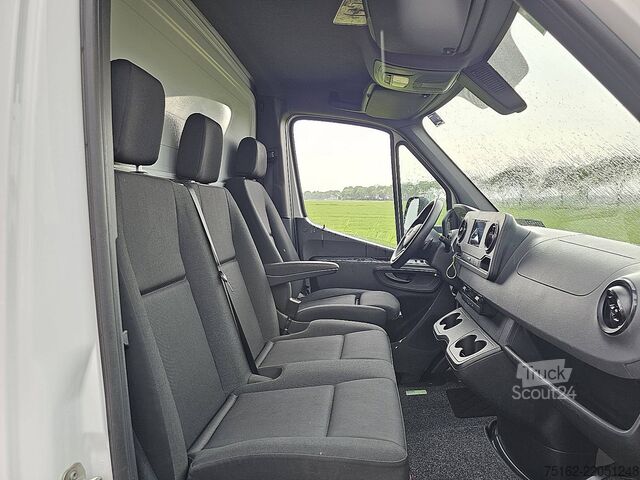 Kovček MERCEDES-BENZ SPRINTER 315 CDI 43 AUT. LAADKLEP