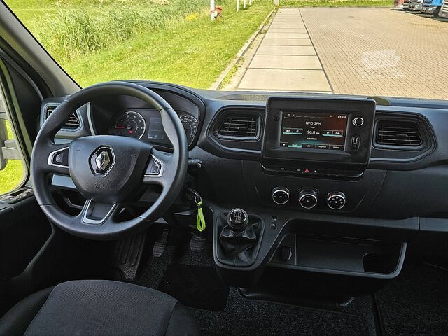 Karavan z visoko streho RENAULT MASTER 2.3 DCI 135 L2H2