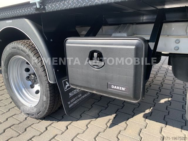 Pick-up van VOLKSWAGEN Crafter 50 PRITSCHE AHK NAVI KLIMA TEMPOMAT