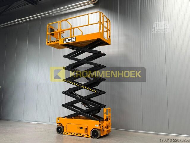 Saksinostin JCB S 4046 E