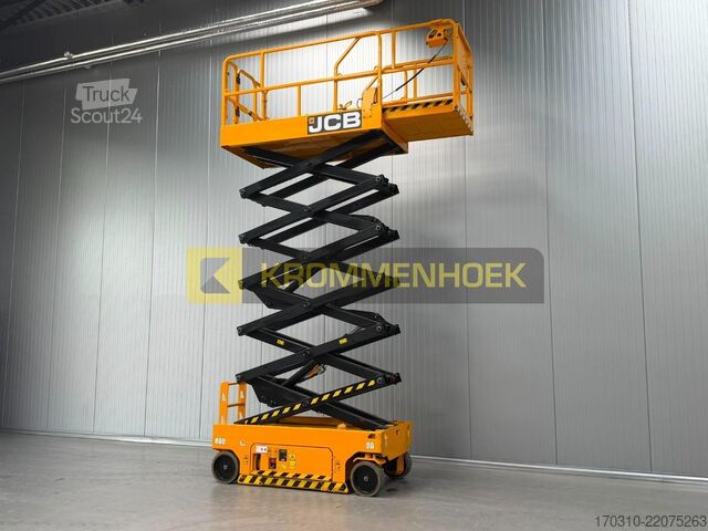 Saksinostin JCB S 4046 E