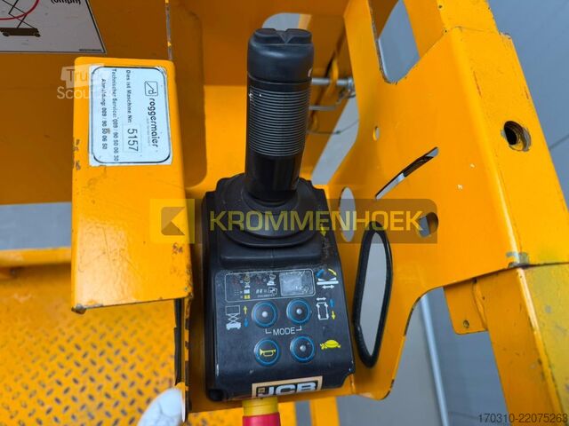 Saksinostin JCB S 4046 E