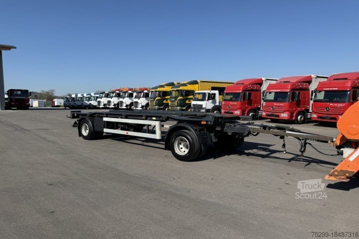 Remorcă cu șasiu interschimbabil  HKM Muldenanhänger / Swiss-Vehicle