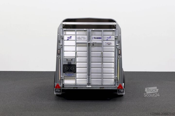 állatszállító pótkocsi Ifor Williams TA5|10x6|RAMPE-/TÜR-KOMBI 311X156X183cm