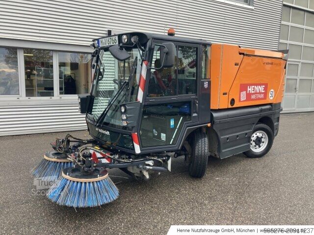 Machine agricole Schmidt Schmidt Swingo 200+ Kehrmaschine 99.900&euro; netto