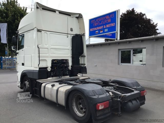 Ciągnik siodłowy typu volume DAF XF 106.480 FT LowDeck / Mega