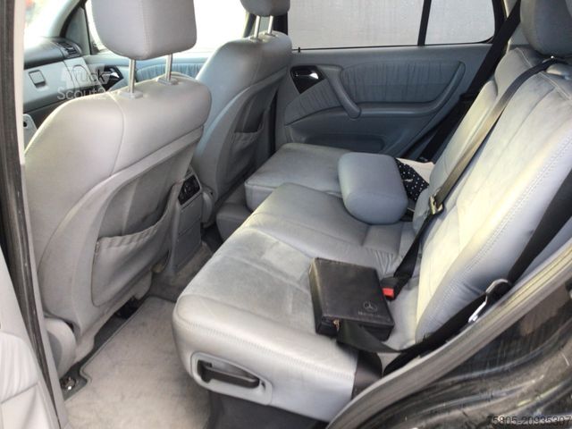 Αγροτικό όχημα (pick-up) MERCEDES-BENZ ML 270 CDI Final Edition