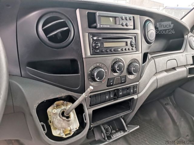 Chladírenská dodávka IVECO Daily 35S11/AT TIEFKÜHLER/220V/Nicht fahrbereit!