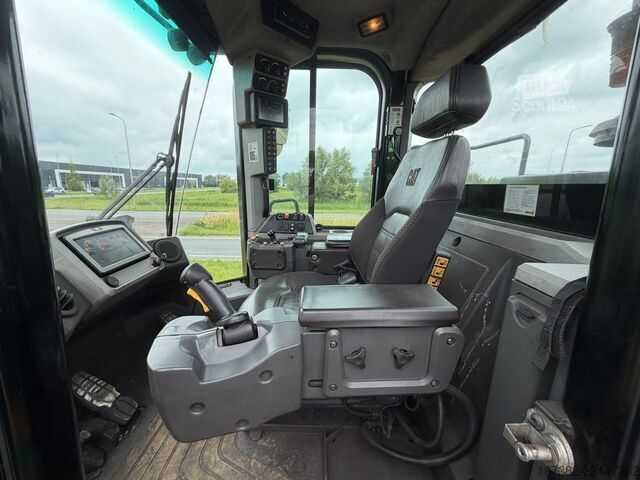 Krautuvas Caterpillar 972M XE (TXX-54-D)