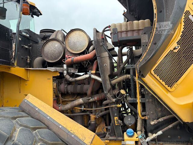 Krautuvas Caterpillar 972M XE (TXX-54-D)