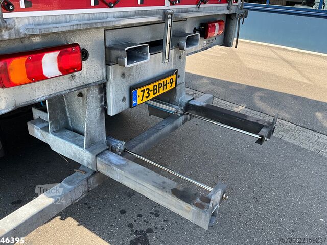 Schuifzeil Mercedes-Benz Arocs 3740 Euro 6 Schuifzeil met kooiaap aanslu...