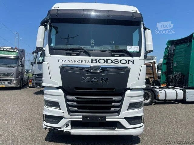 Standard-SZM MAN TGX 18.510 XL,retarder,578.464 km!!,2 tanks, 2 ...