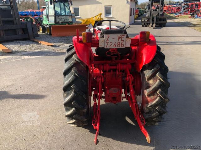 Tractor  Astoa H 3000 D