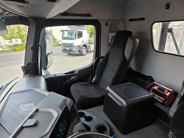Wywrotka Mercedes-Benz Arocs 1835 KK Heckkran Atlas 126.3E-A3L Funk