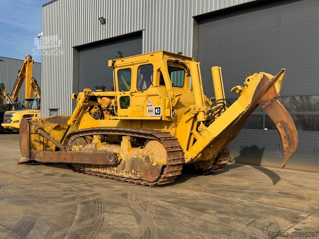 Niveleuse Caterpillar D8R