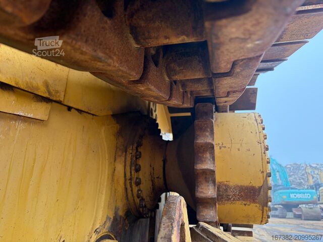 Niveleuse Caterpillar D8R