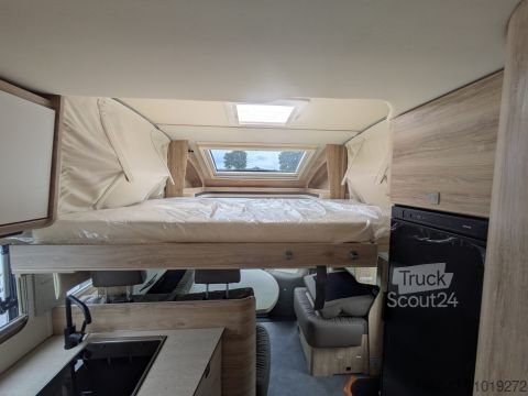 Camping-car semi-intégré Eura Mobil Profila RS 720 EB 140PS/Alu/Klima/RFK/4,25t