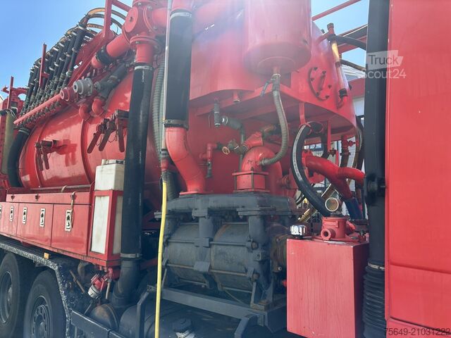 Camion à usage spécial Mercedes-Benz Actros 3246 L 8x2 Actros 3246 L 8x2, Hellmers Saug- und Spülwagen ca. 15m³