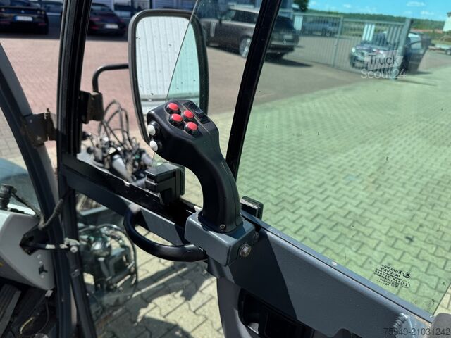 Fourgon personnalisé Hako Multicar Citymaster 2000 3B Kehrmaschine 4x2 Multicar Citymaster 2000 3B Kehrmaschine 4x2