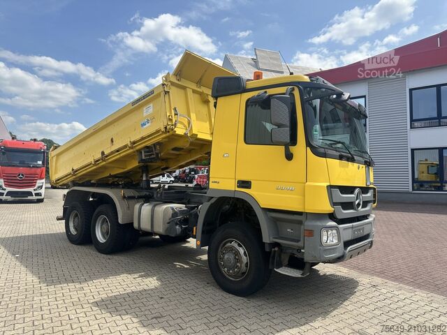 Driezijdige kipper Mercedes-Benz Actros 3348 AK 6x6 Actros 3348 AK 6x6, Bordmatik links