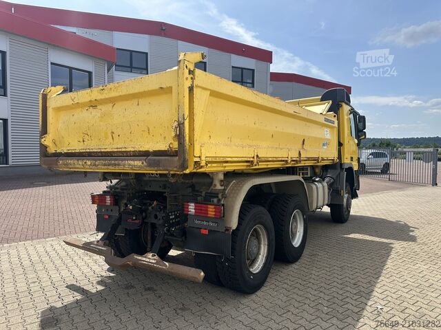 Driezijdige kipper Mercedes-Benz Actros 3348 AK 6x6 Actros 3348 AK 6x6, Bordmatik links