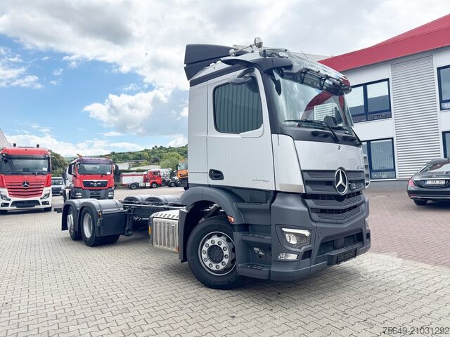 Lastbilchassi Mercedes-Benz Actros 2546 L 6x2 Actros 2546 L 6x2, Retarder, Lenk-/Lift, LED, Navi, ADR, MirrorCam, MultimediaCockpit
