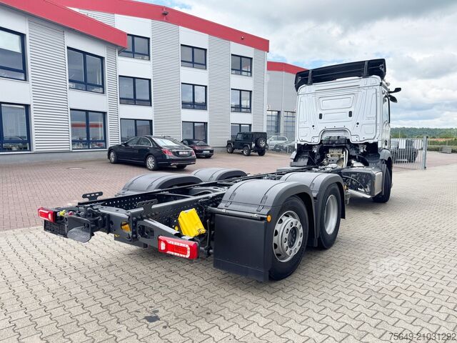 Lastbilchassi Mercedes-Benz Actros 2546 L 6x2 Actros 2546 L 6x2, Retarder, Lenk-/Lift, LED, Navi, ADR, MirrorCam, MultimediaCockpit