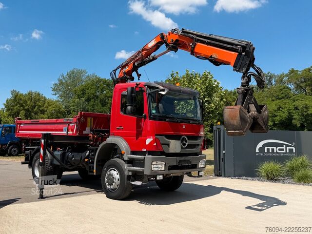 Kuorma-autoon asennettu nosturi MERCEDES-BENZ Axor 1833 4x4 Kipper Kran 17m FUNK AHK