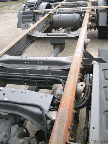 Transporter Fahrgestell RENAULT Midlum DXI 180 Fahrgestell / Blatt-Luft / Euro 5