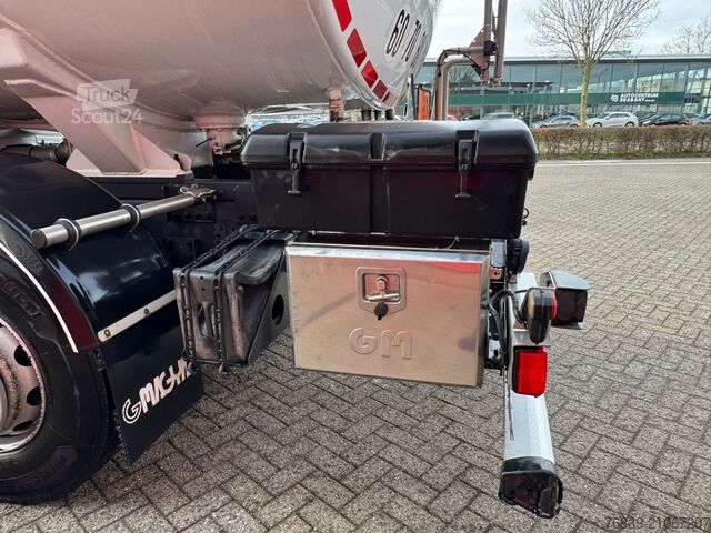 Tanker truck Renault Premium 380.26 Retarder