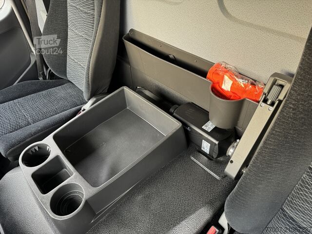 Kühlkoffer-LKW Rohrbahnen Mercedes-Benz Atego 1627L 4-Fleisch-Rohrbahnen T-1000