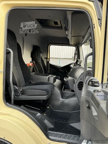 Kühlkoffer-LKW Rohrbahnen Mercedes-Benz Atego 1627L 4-Fleisch-Rohrbahnen T-1000