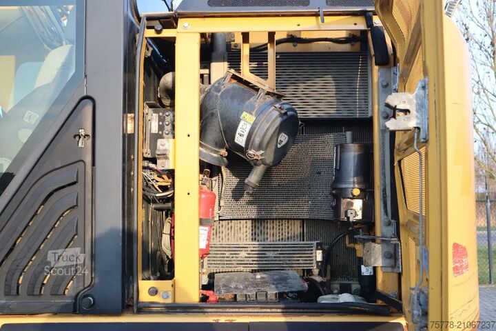 Pelle sur chenilles Caterpillar 320EL RR | 320 EL RR | BUCKET | QUICK COUPLER