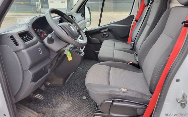 Panel van Renault Master 150.35  EURO 6  L2H2 GESLOTEN - VZF-94-S