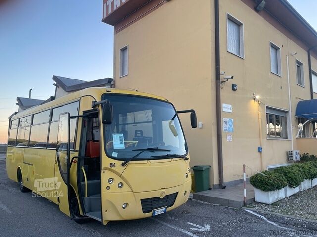 Okul otobüsü Iveco Bus 100 E4 CACCIAMALI