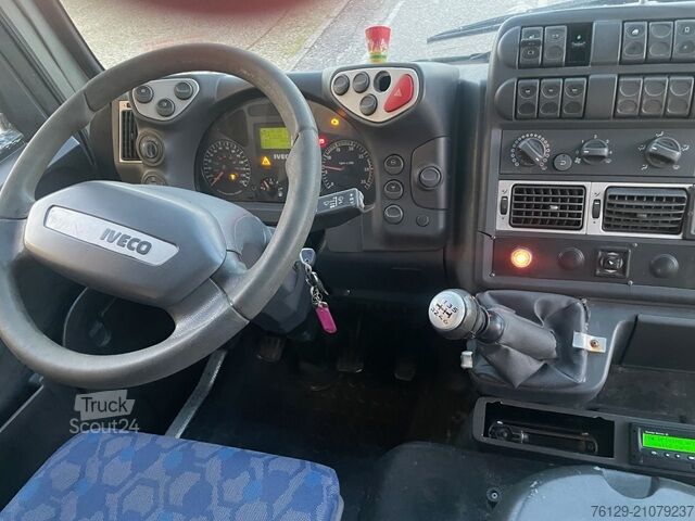 Okul otobüsü Iveco Bus 100 E4 CACCIAMALI