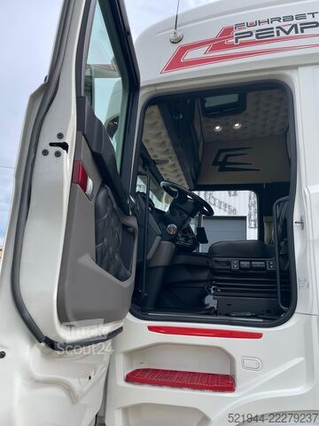  SCANIA S 590 6x2 V8 Lift Hydraulik Leder Voll