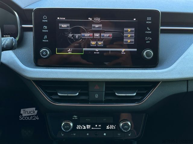 Minibus SKODA 1.0TSi DSG TOP & Selection KAMERA+PDC V/H LM17"