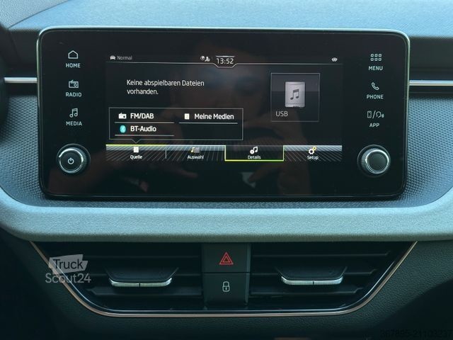 Minibus SKODA 1.0TSi DSG TOP & Selection KAMERA+PDC V/H LM17"