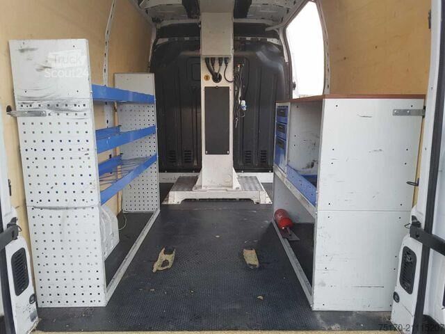 ανυψωτική πλατφόρμα τοποθετημένη σε φορτηγό Renault Master 2.3 dCi / KLUBB K32, 12,5m