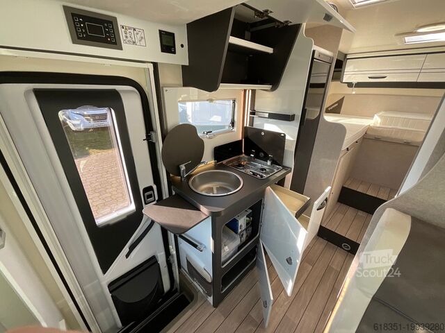 Half-integraal camper FORSTER T 669 EB, Markise, Radio mit Navi+Rückfahrkamera
