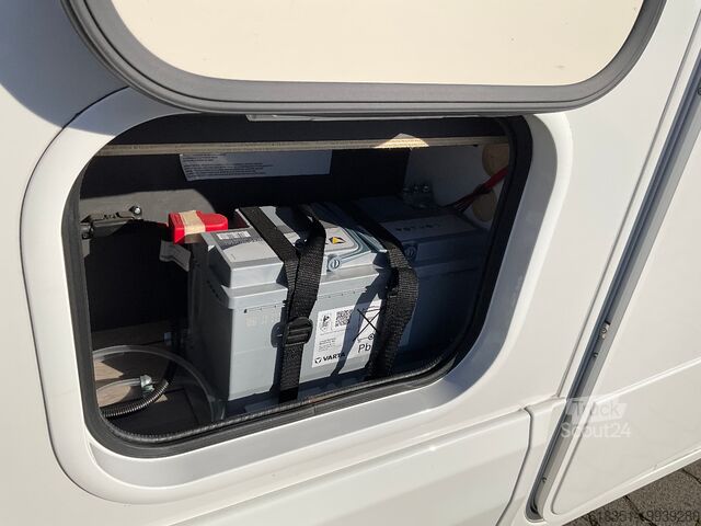 Half-integraal camper FORSTER T 669 EB, Markise, Radio mit Navi+Rückfahrkamera