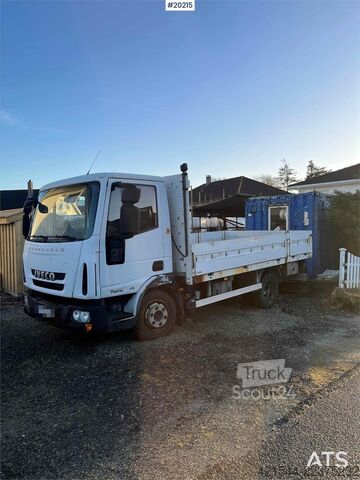 Plattformanhänger Iveco Eurocargo 4x2 Flatbed