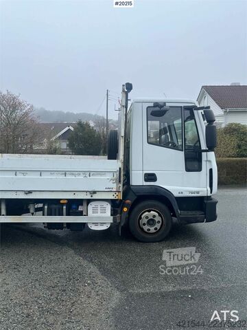Plattformanhänger Iveco Eurocargo 4x2 Flatbed