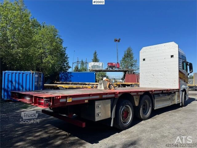 Plattformanhänger MAN TGX 580 Flatbed truck.